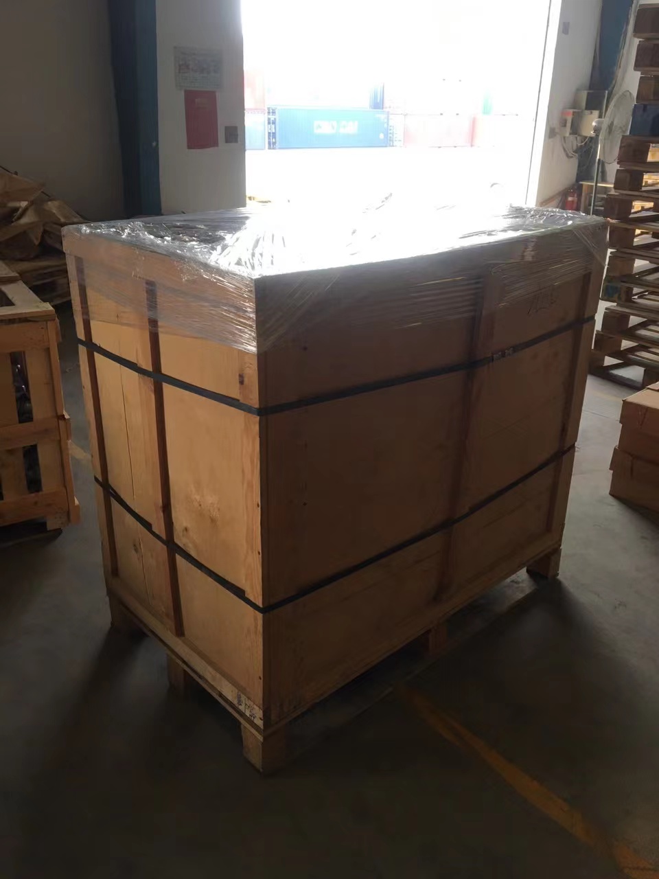 越南进口机械设备如何办理口岸清关？