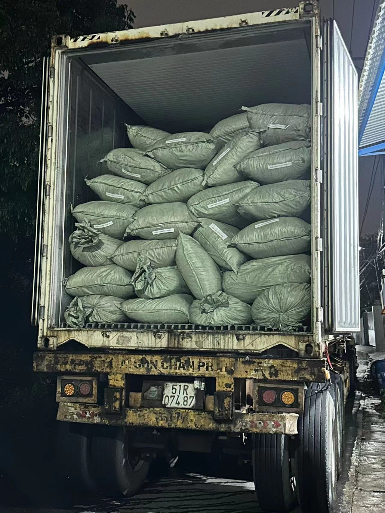 越南整柜货物海运发到洋浦港